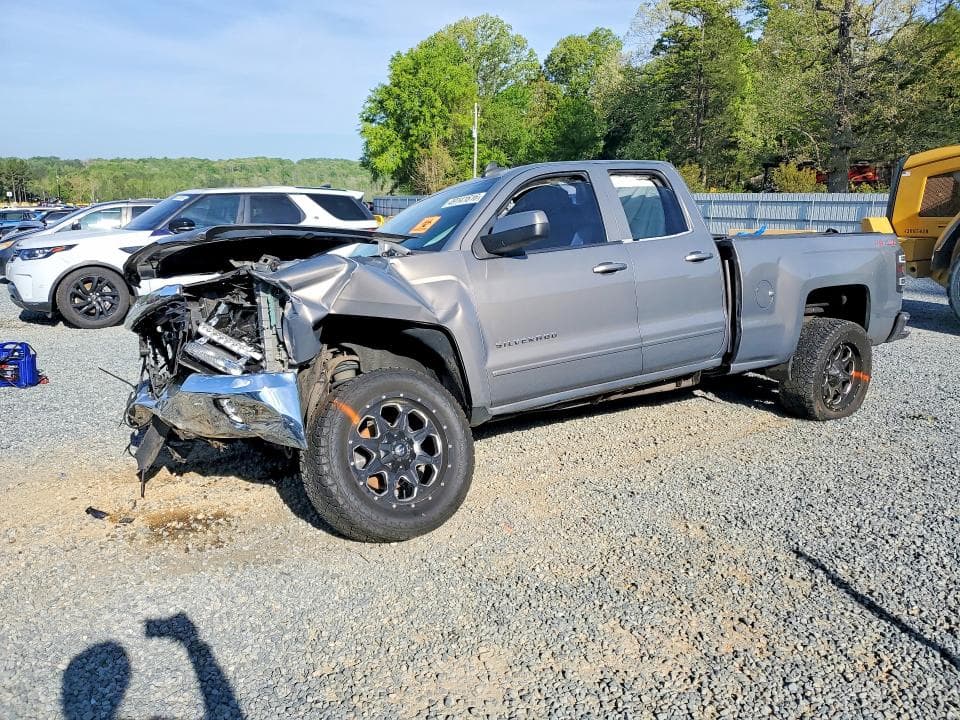 2017 CHEVROLET SILVERADO
