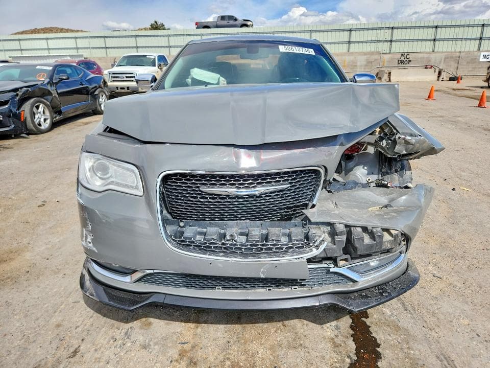 2018 CHRYSLER 300 LIMITED 5