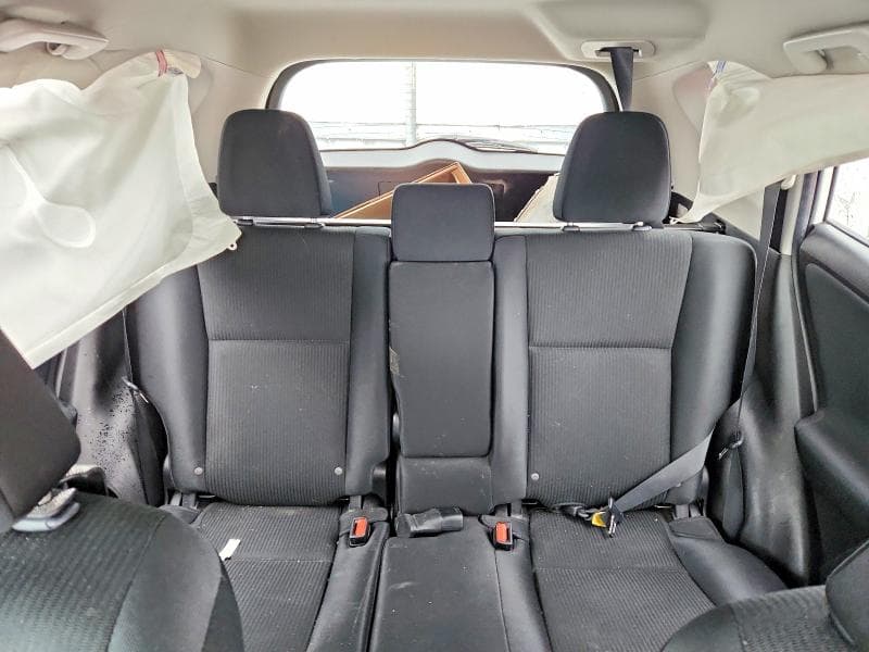 2018 TOYOTA RAV4 LE 10