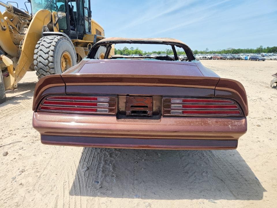 1977 PONTIAC FIREBIRD 6