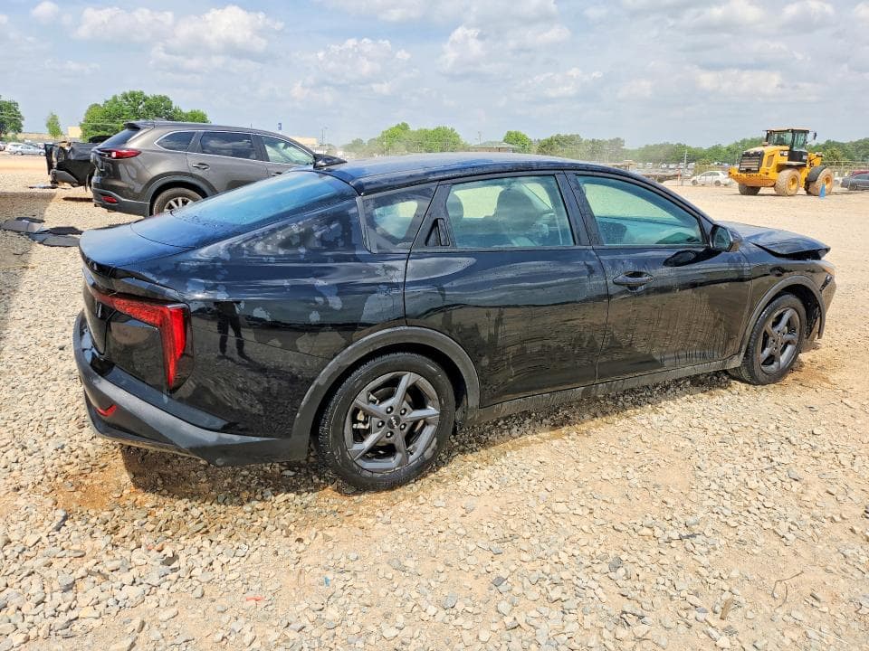 2025 KIA K4 LXS 3
