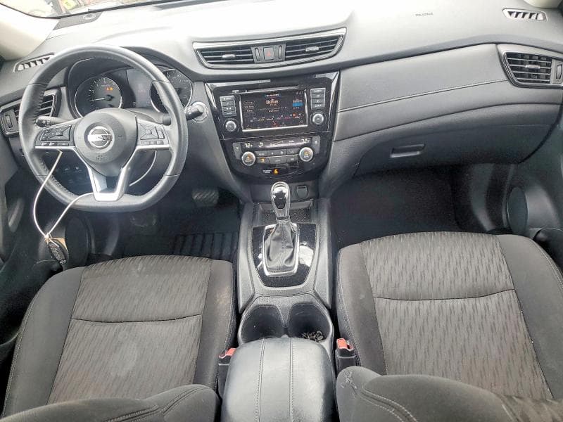 2020 NISSAN ROGUE SV 8