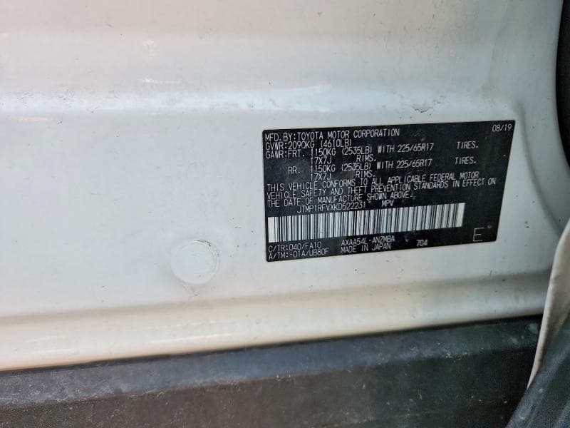 2019 TOYOTA RAV4 XLE 13