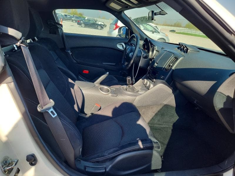 2017 NISSAN 370Z BASE 10