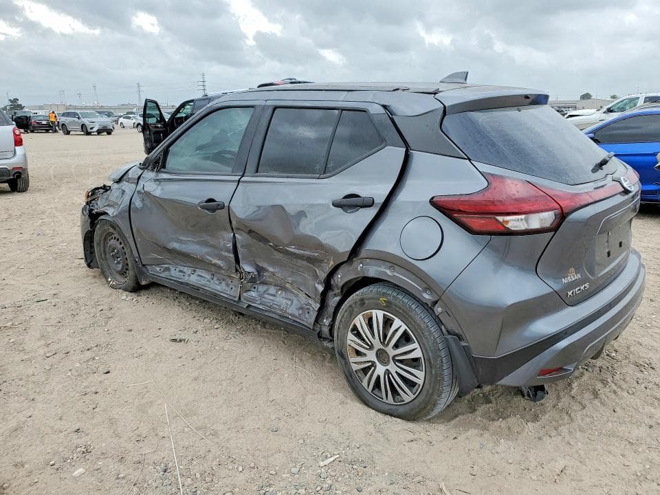 2021 NISSAN KICKS S 2