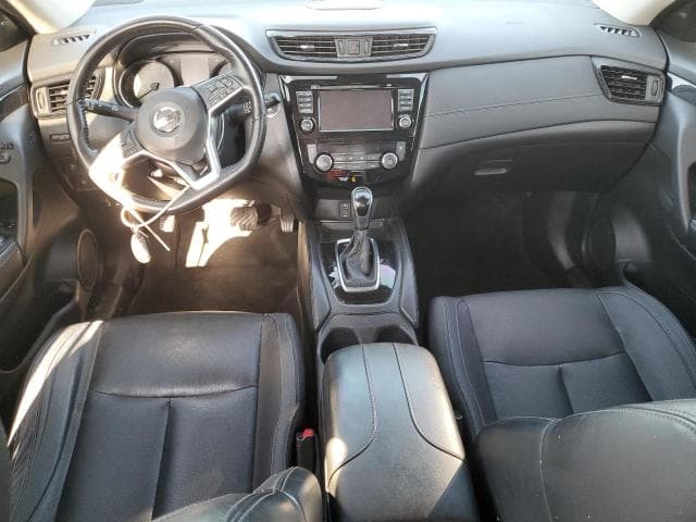 2017 NISSAN ROGUE SL 8
