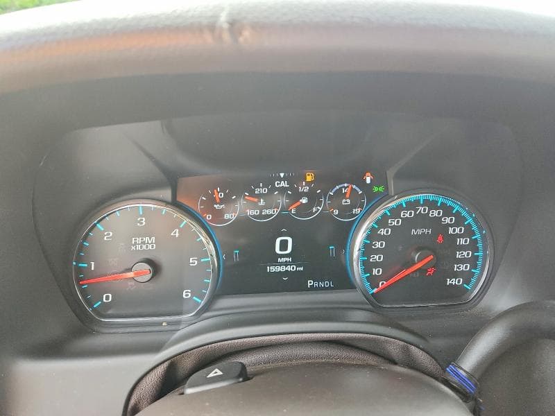 2017 GMC YUKON SLT 9