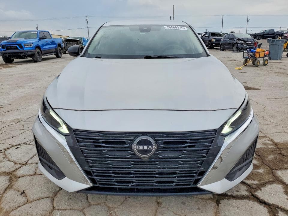 2024 NISSAN ALTIMA SV 5