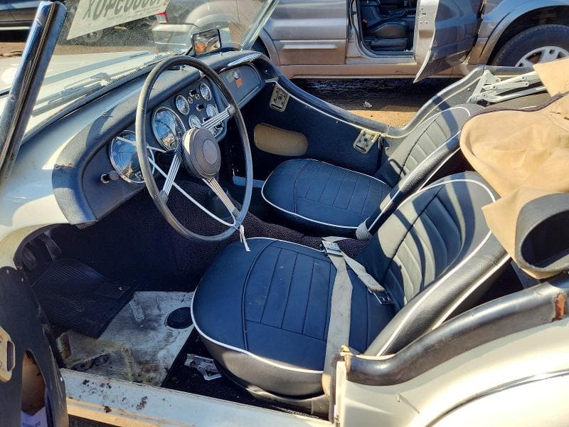 1962 TRIUMPH CAR TR3A 7