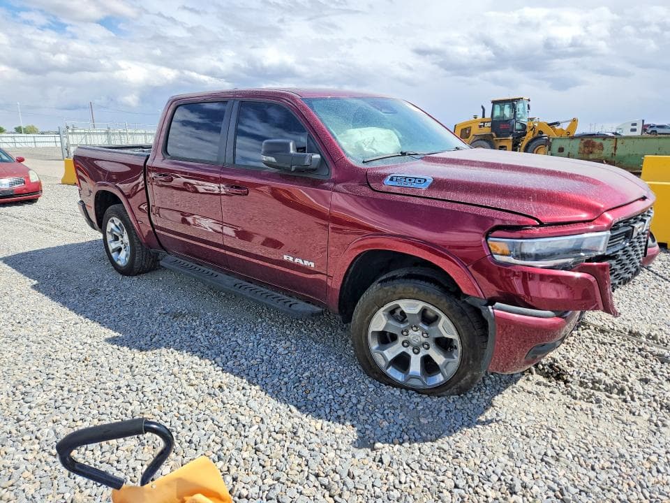 2025 RAM 1500 BIG HORN 4