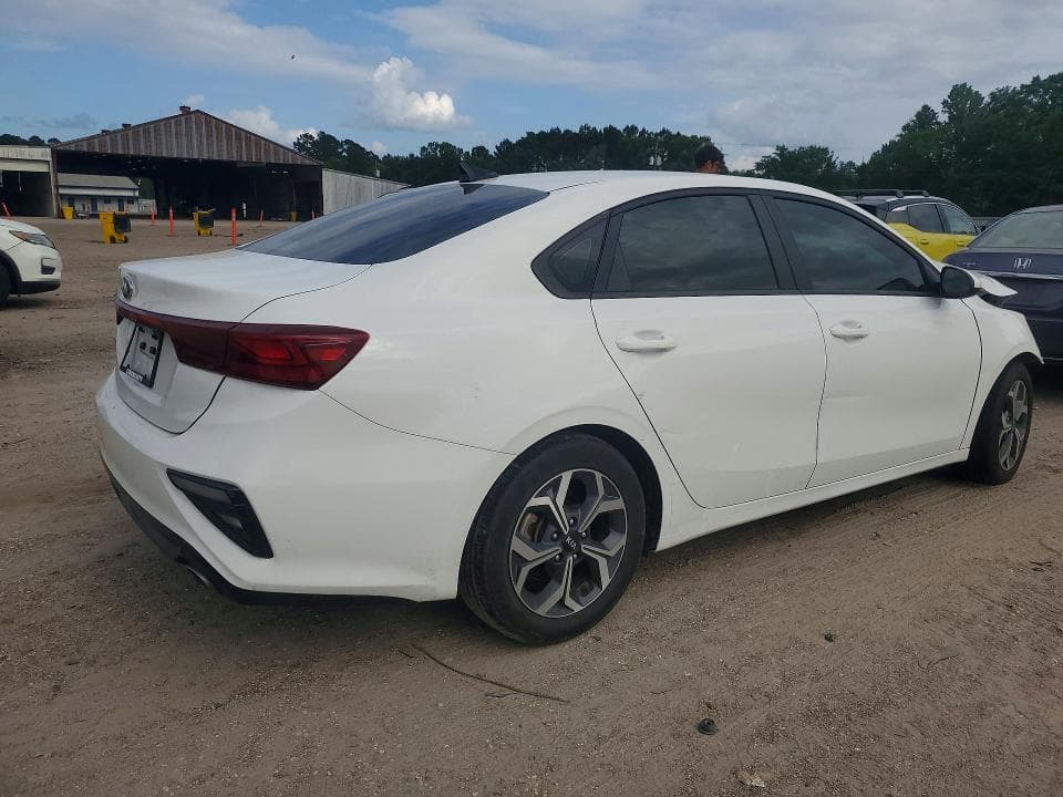 2021 KIA FORTE LXS 3