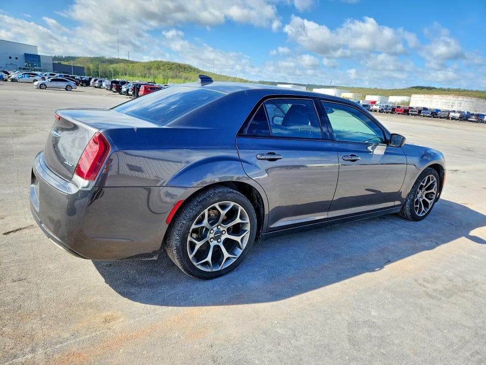 2018 CHRYSLER 300 TOURING 3