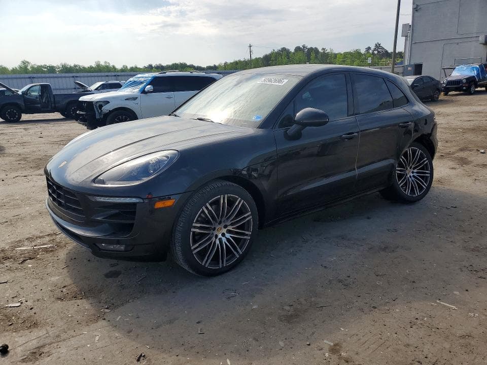 2018 PORSCHE MACAN GTS - 1