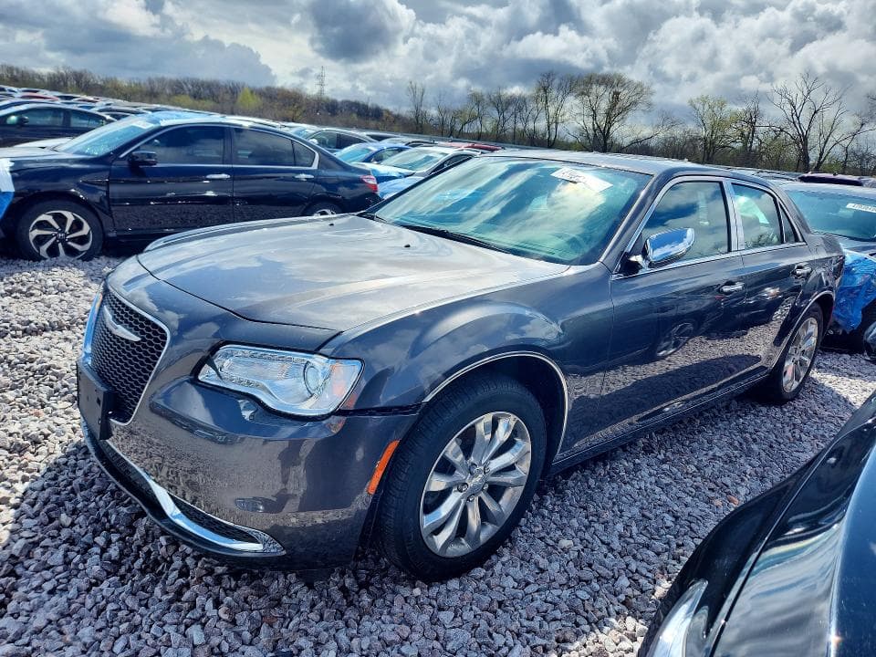 2018 CHRYSLER 300 TOURING - 1