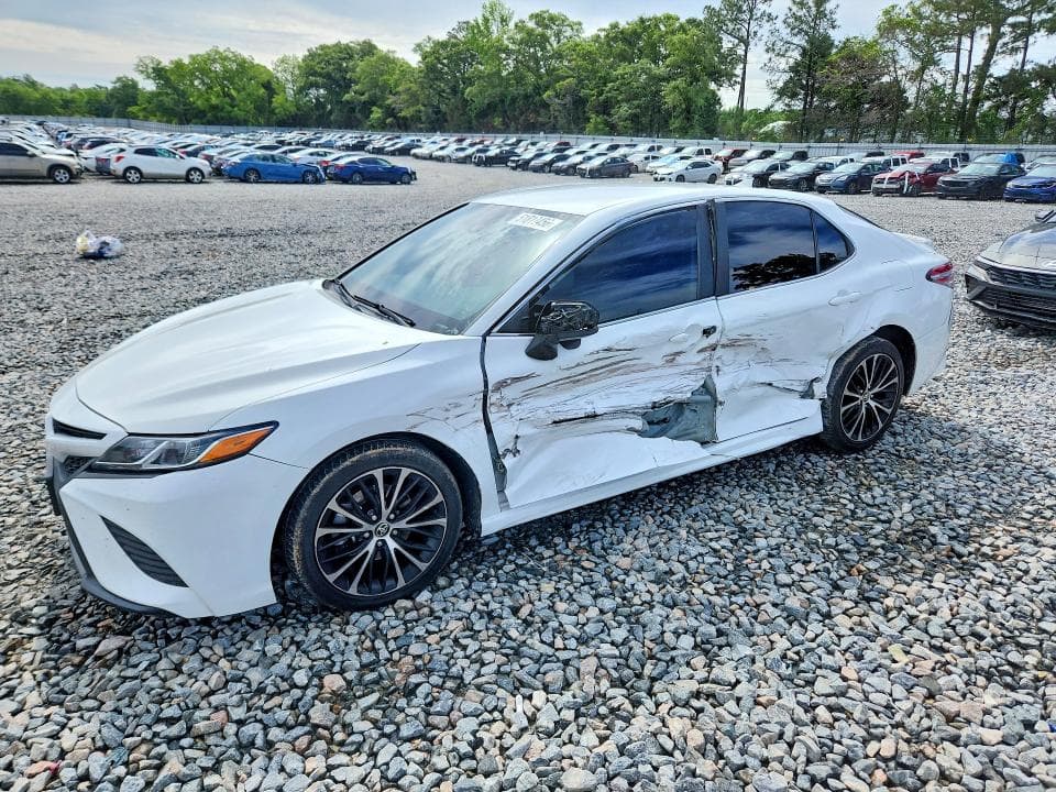 2020 TOYOTA CAMRY