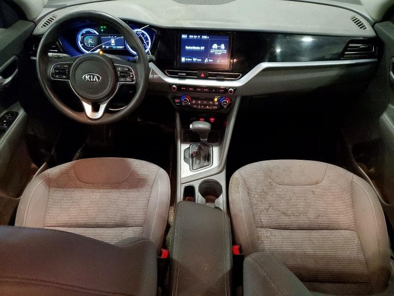 2021 KIA NIRO LX 8