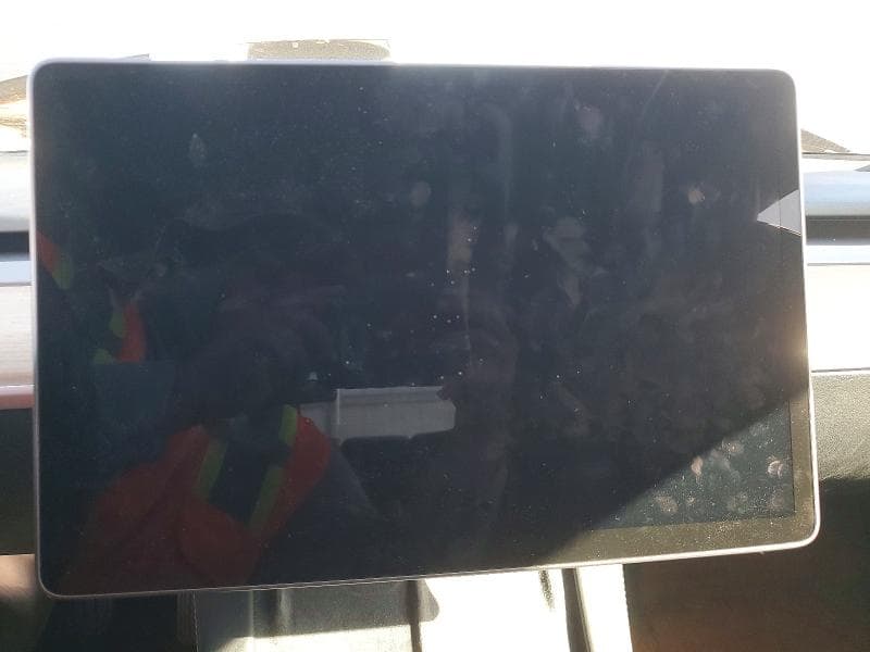 2023 TESLA MODEL 3 9