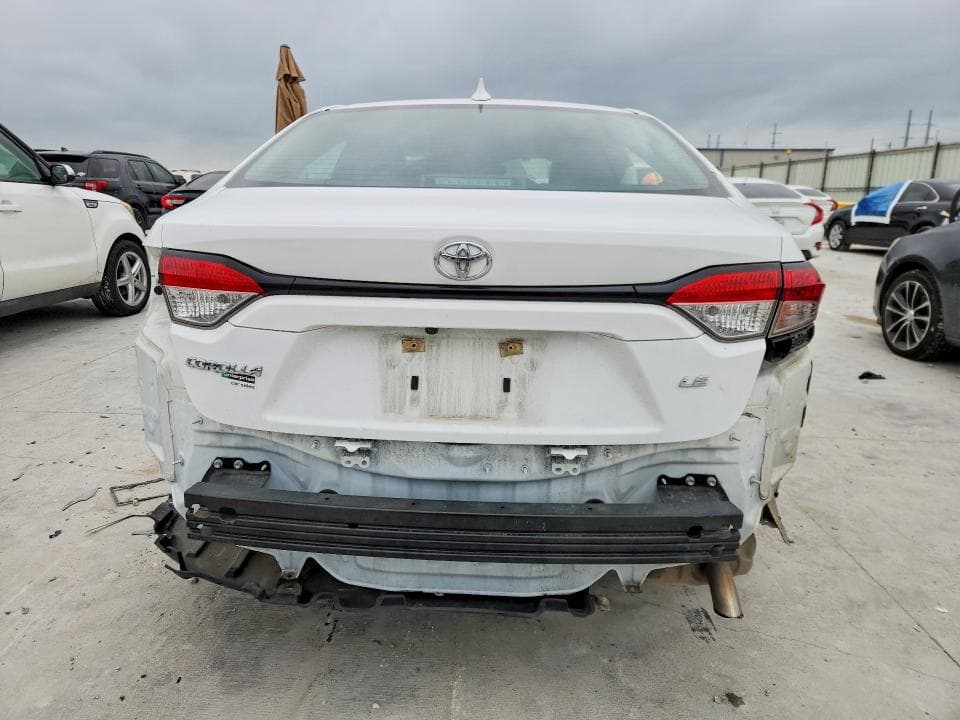 2022 TOYOTA COROLLA LE 6