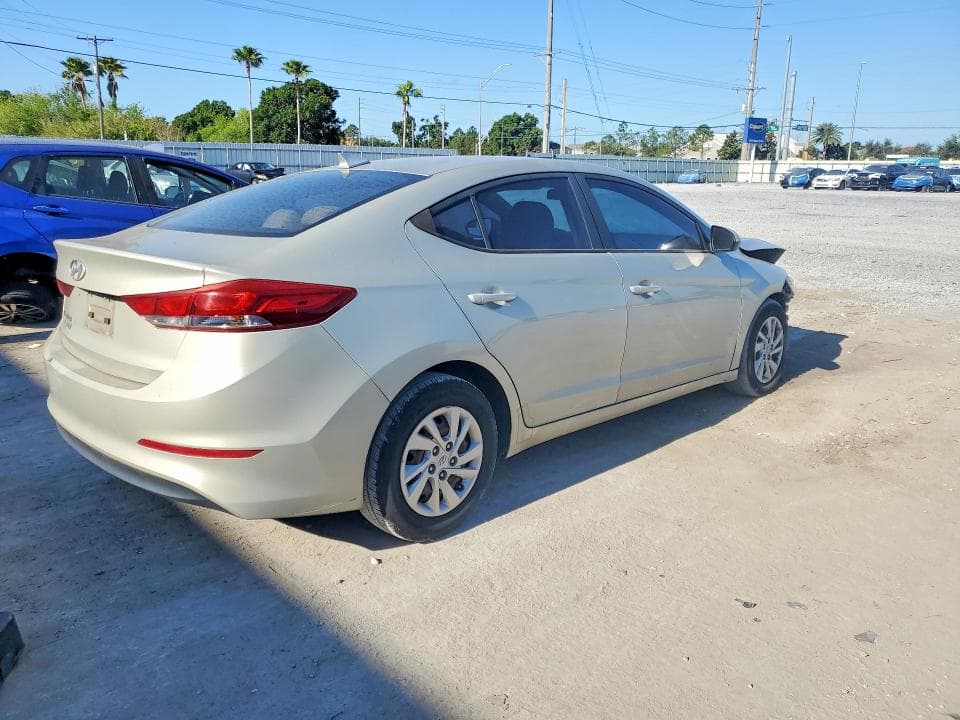 2017 HYUNDAI ELANTRA SE 3