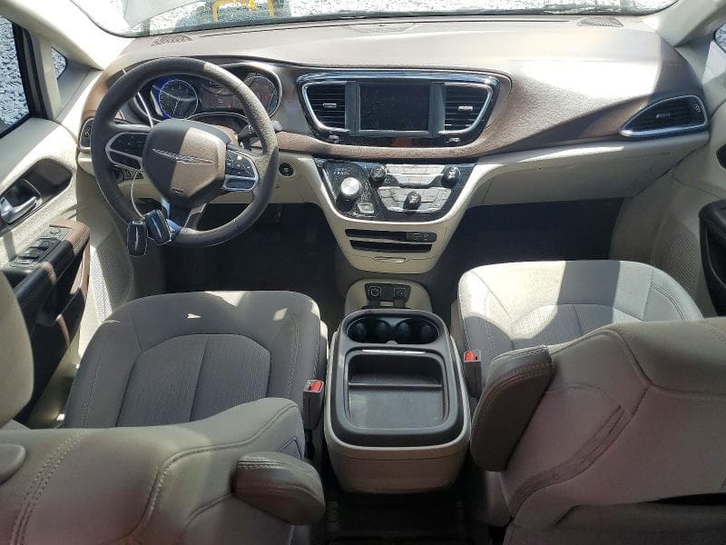 2018 CHRYSLER PACIFICA TOURING PLUS 8