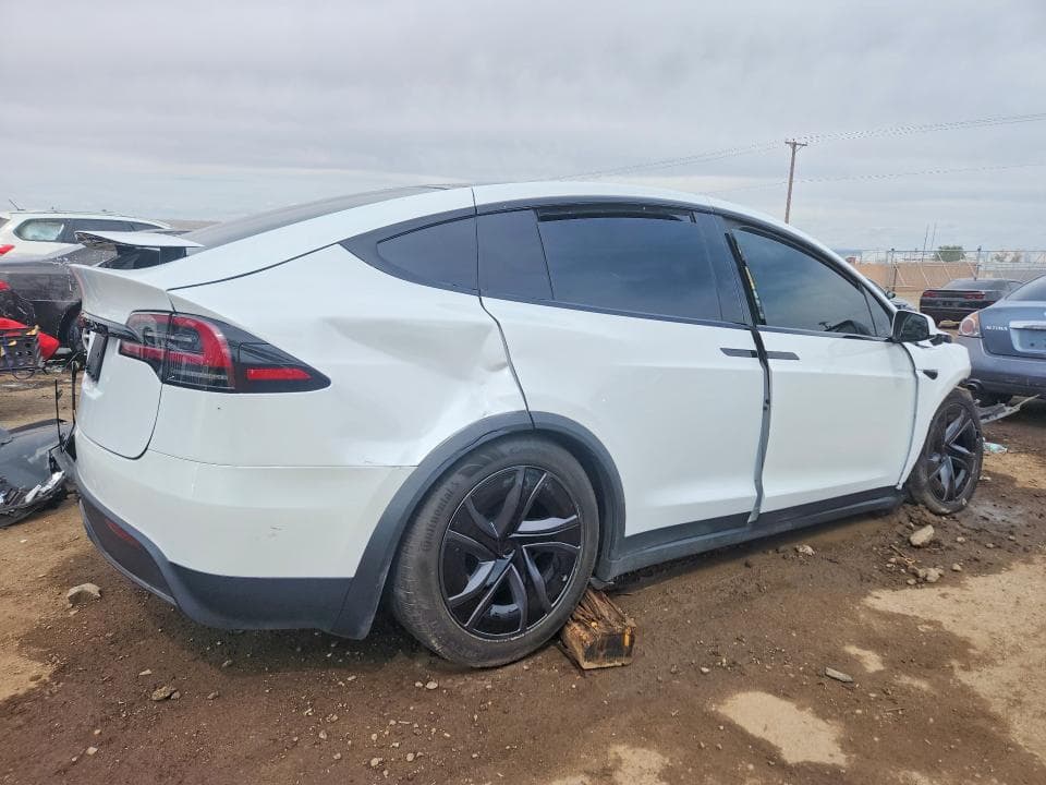 2026 TESLA MODEL X 3