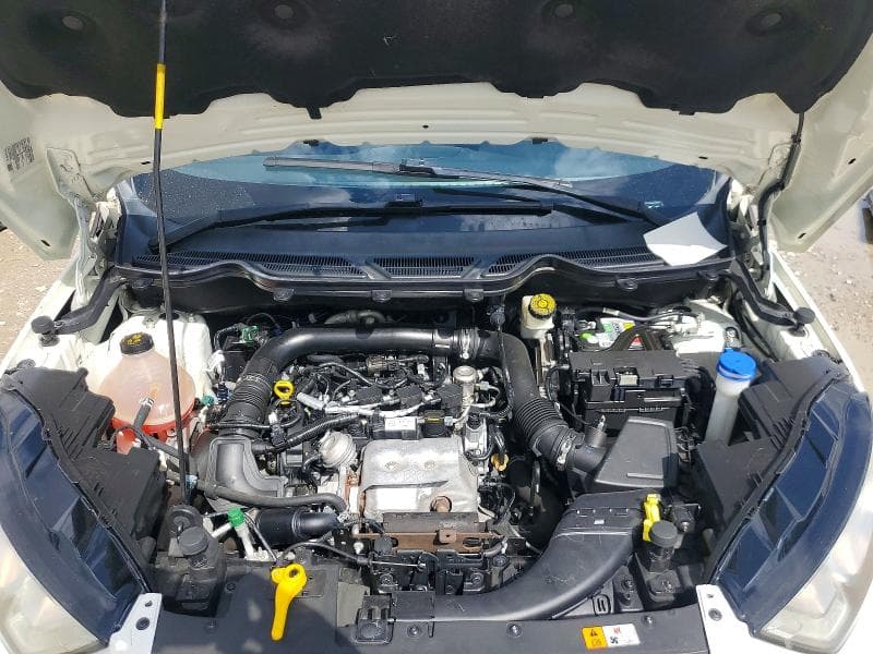 2019 FORD ECOSPORT SE 12