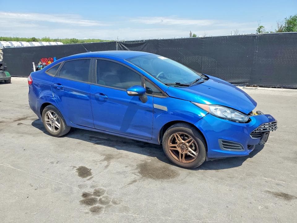 2019 FORD FIESTA SE 4