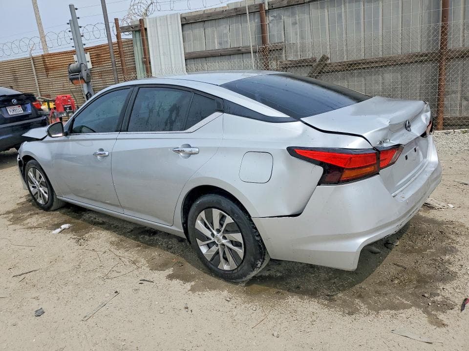 2022 NISSAN ALTIMA 2.5 S 2