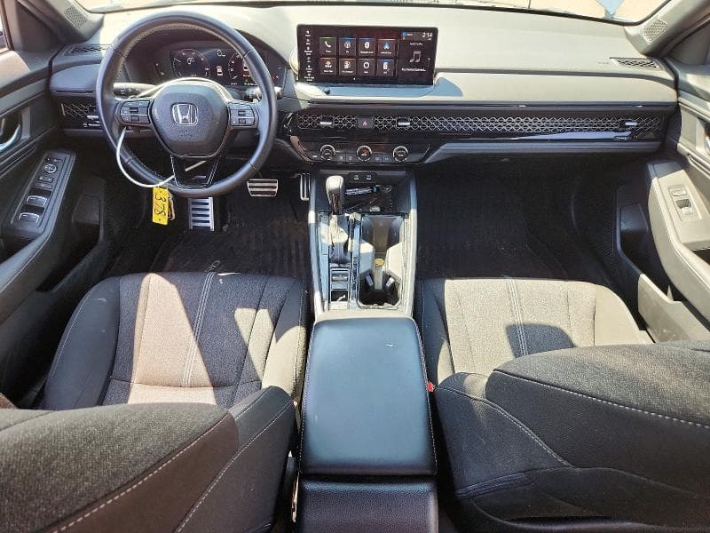 2024 HONDA ACCORD 8