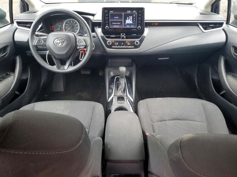 2022 TOYOTA COROLLA LE 8
