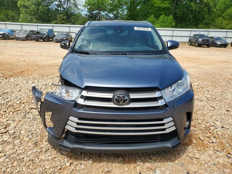 2019 TOYOTA HIGHLANDER XLE 5