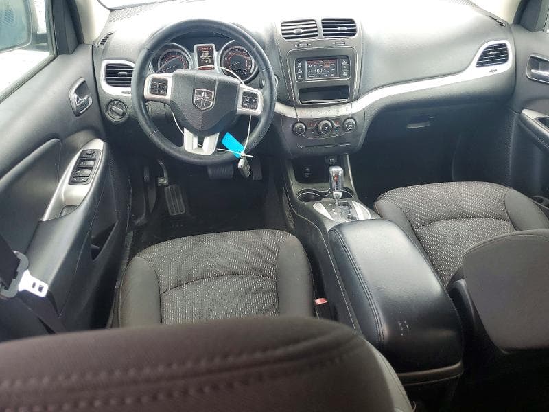 2017 DODGE JOURNEY SE 8