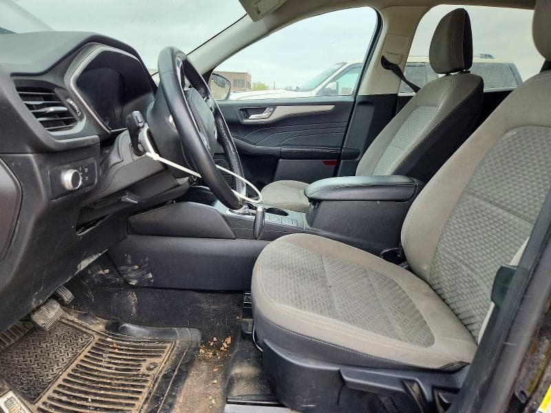 2021 FORD ESCAPE SE 7