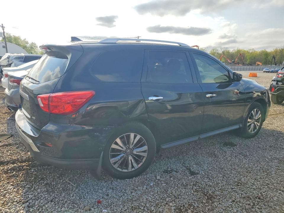 2019 NISSAN PATHFINDER S 3