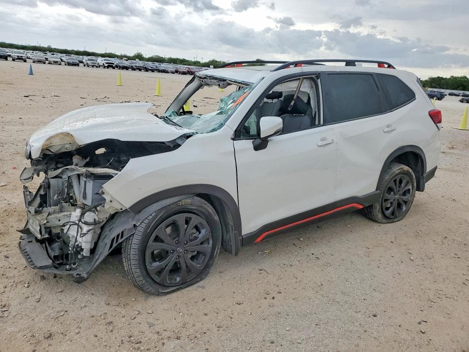 2021 SUBARU FORESTER - 1