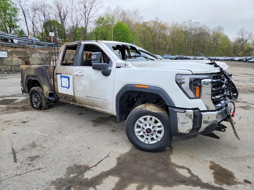 2025 GMC SIERRA K2500 SLE 4