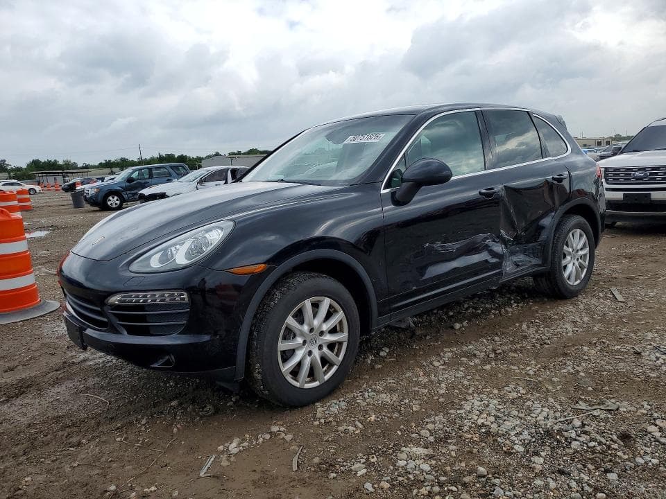 2013 PORSCHE CAYENNE 4D - 1