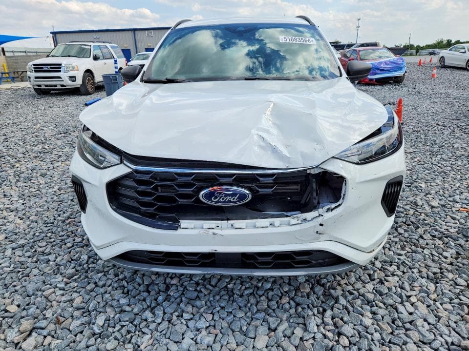 2024 FORD ESCAPE ST LINE 5