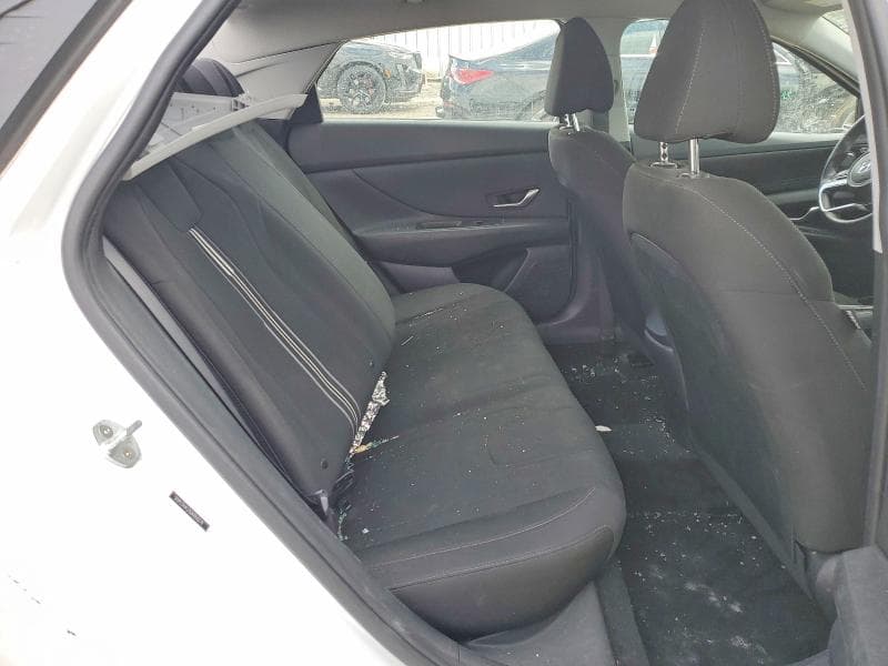 2021 HYUNDAI ELANTRA SEL 10