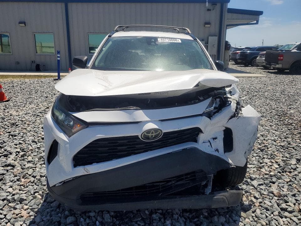 2021 TOYOTA RAV4 LE 5