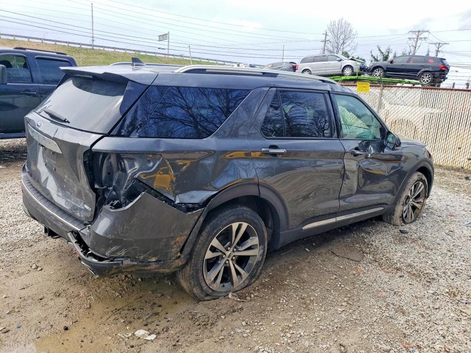 2020 FORD EXPLORER PLATINUM 3