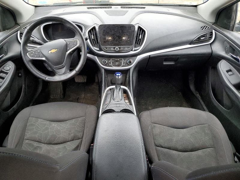 2017 CHEVROLET VOLT LT 8