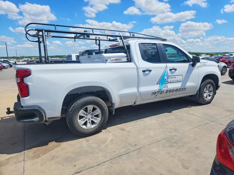 2025 CHEVROLET SILVERADO C1500 3
