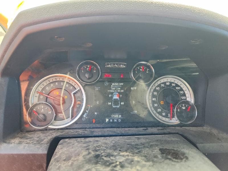 2019 RAM 1500 CLASSIC SLT 9