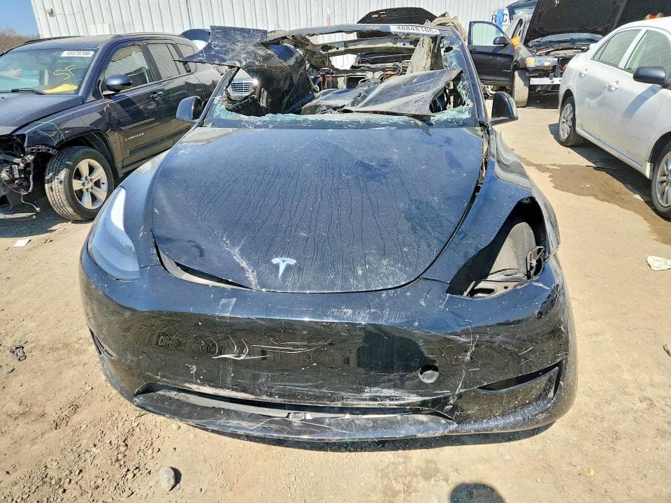 2023 TESLA MODEL Y 5