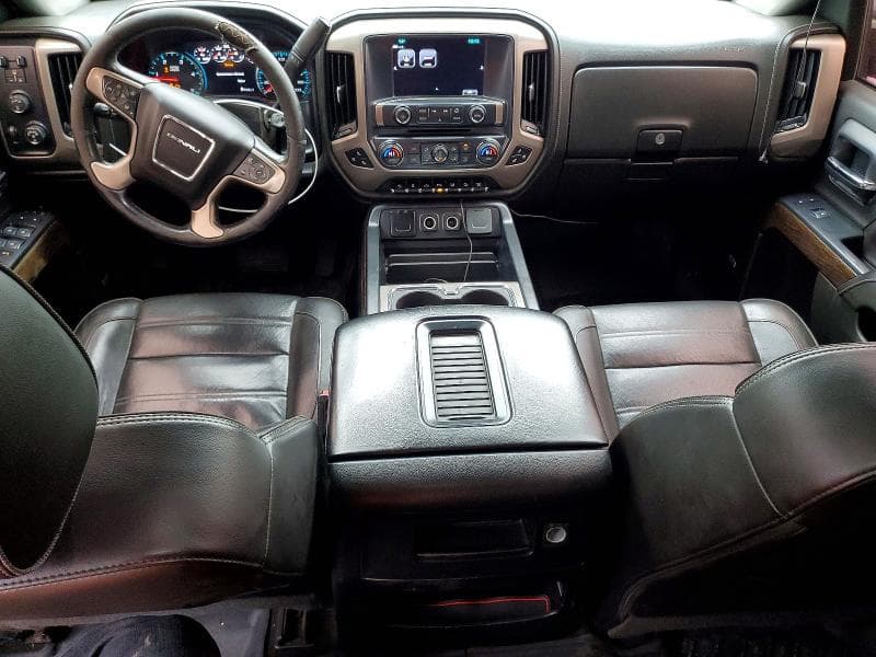 2018 GMC SIERRA K2500 DENALI 8