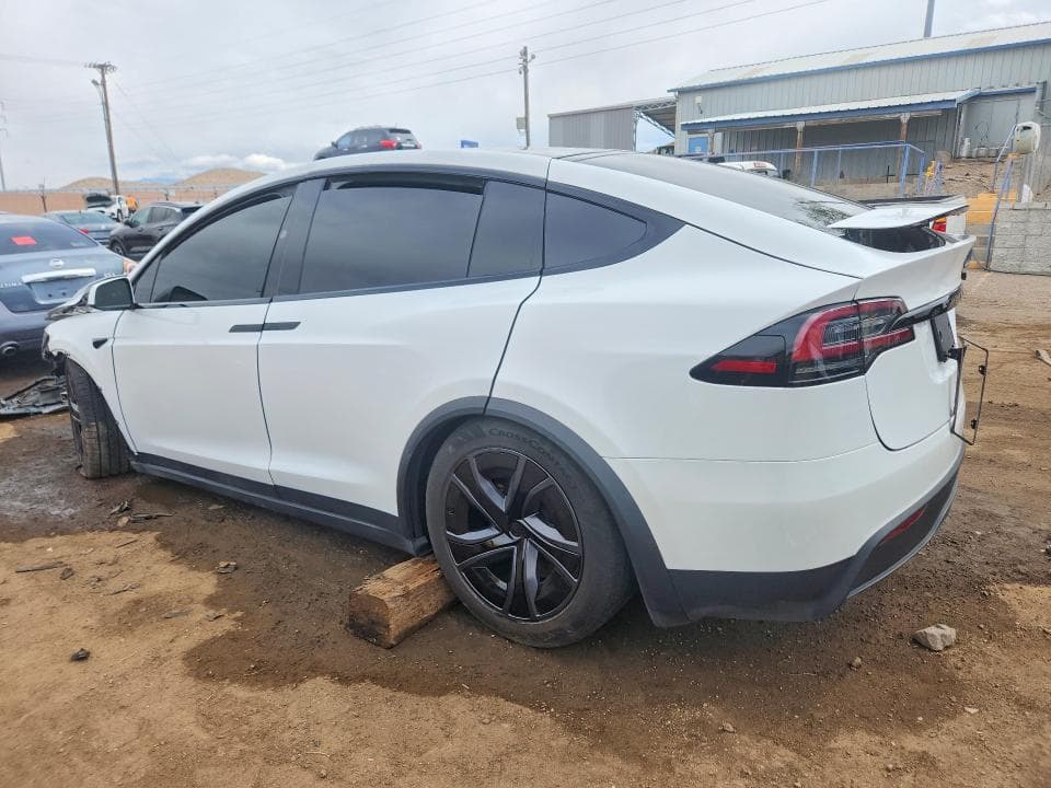 2026 TESLA MODEL X 2