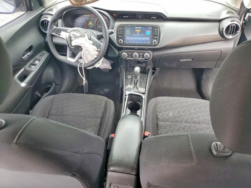2023 NISSAN KICKS SV 8