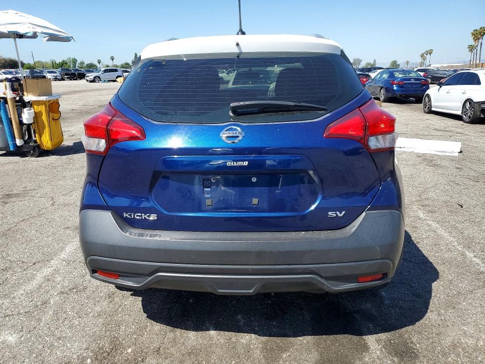 2018 NISSAN KICKS SV 6