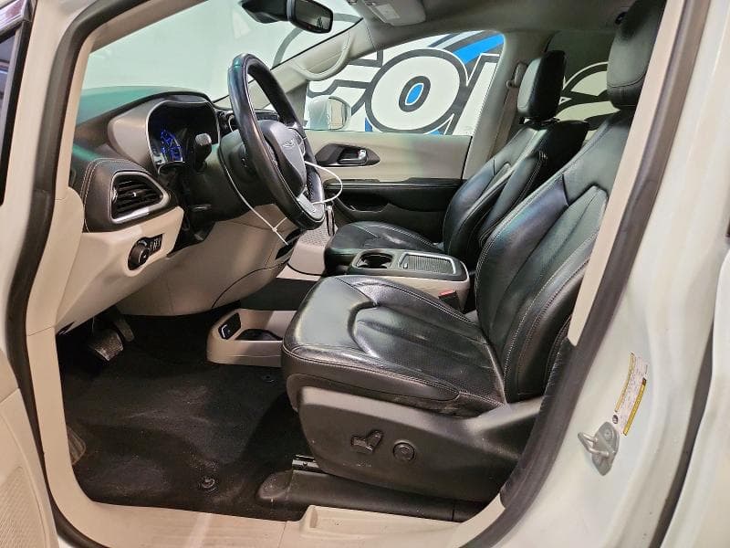 2022 CHRYSLER PACIFICA HYBRID TOURING L 7